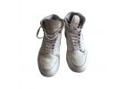 Белые высокие кроссовки Nike Air Jordan 1 Mid
