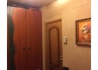Продается двушка в хорошем районе.