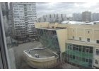 Продается 2-к квартира в прекрасном благоустроенном районе.